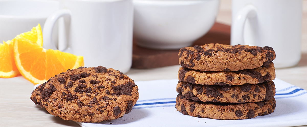 Galletas-de-Avena-sabor-Cacao-y-Naranja-moms-1200px
