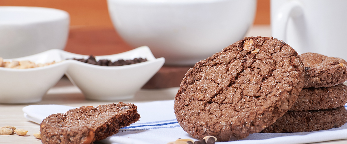 Galletas-de-Avena-sabor-mani-con-chocolate-moms-1200px